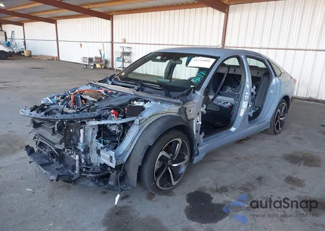 2022 Honda Accord Hybrid Sport z USA, uszkodzony, nr VIN 1HGCV3F22NA044626